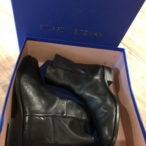 Stuart Weitzman 5050 bootie